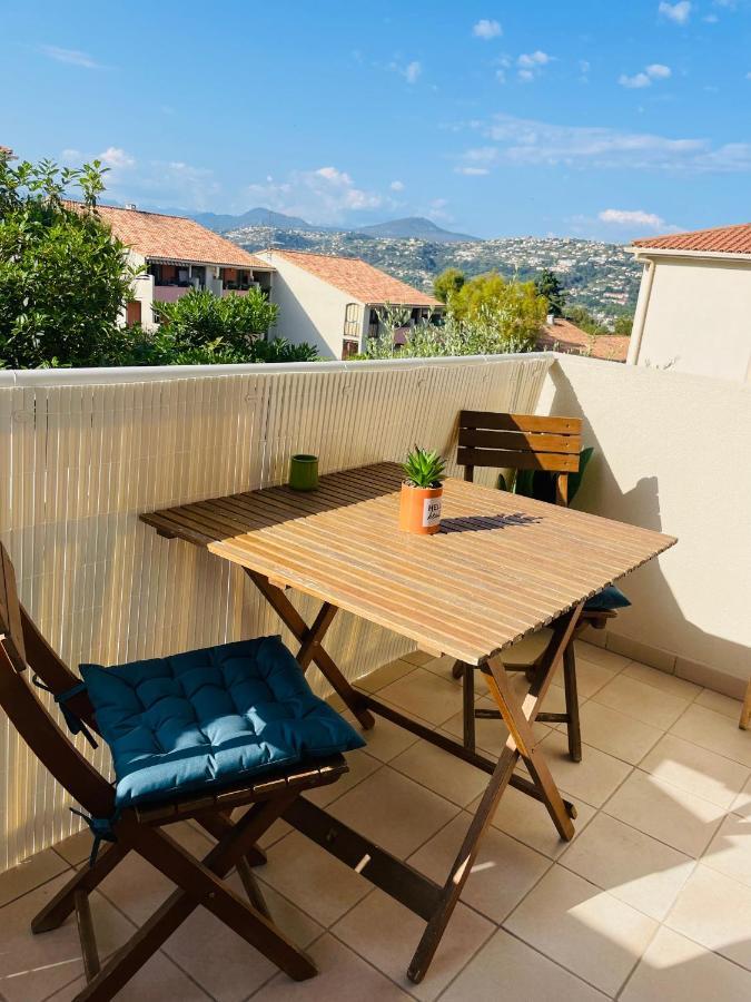 Studio Cosy Avec Terrasse Et Garage Saint-Laurent Du Var Limitrophe Nice Екстер'єр фото